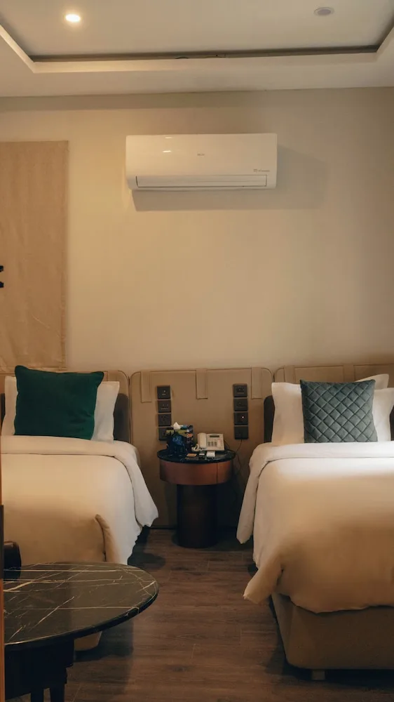 Signature, Villa, Twin Beds, 2 King Beds, Ambiance Resort Hunza 4/4