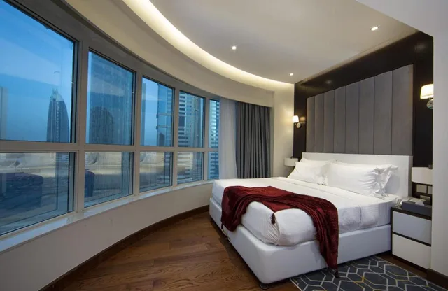 استوديو بانورامي بسرير كينج، Number One Tower Suites 3/8