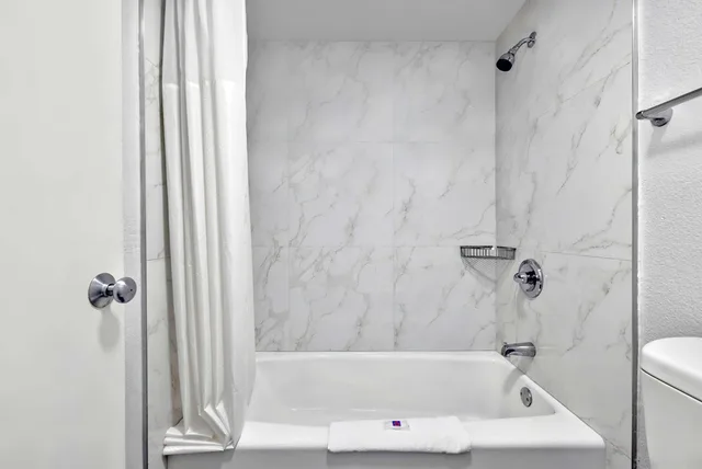 غرفة بسريرين كوين للمدخنين، Motel6 Plano, TX - Plano Northeast 6/7