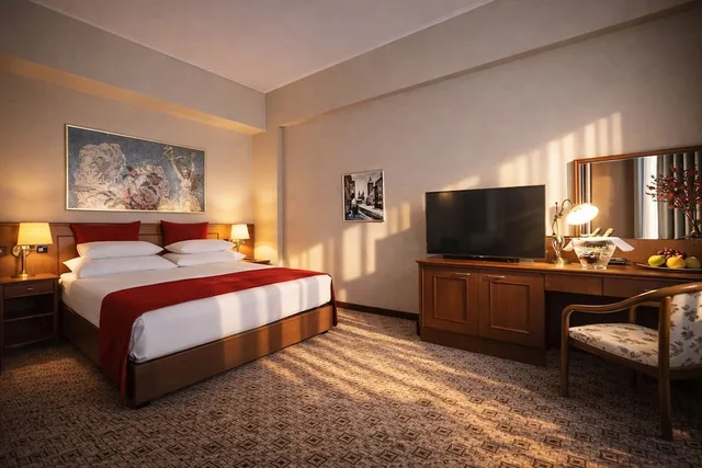 غرفة قياسية مفردة بسريرين منفصلين، Grand Hotel International 2/3