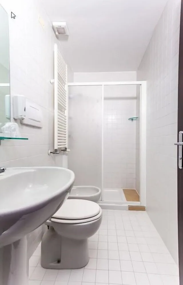غرفة مزدوجة، Hotel Trieste 12/13