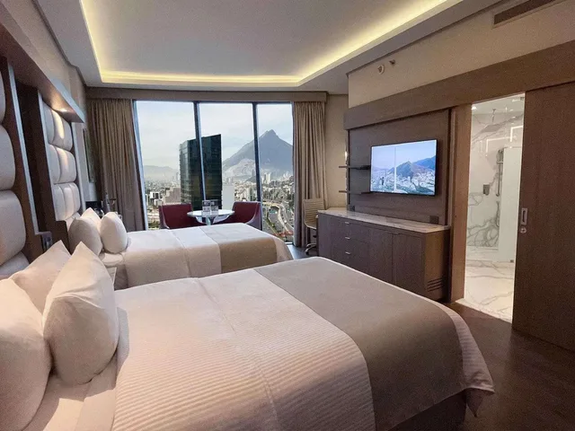 غرفة بسريرين كوين، Safi Royal Luxury Metropolitan 1/2