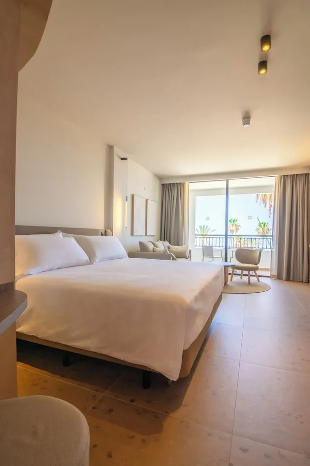 Junior, Deluxe, Bahia Principe Sunlight Tenerife 4/10