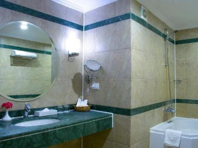 جناح جونيور بسرير كينج، Parrotel Aqua Park Resort 4/4
