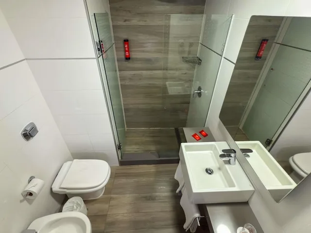 غرفة قياسية بسريرين منفصلين، Hotel Ibis Montevideo 10/10