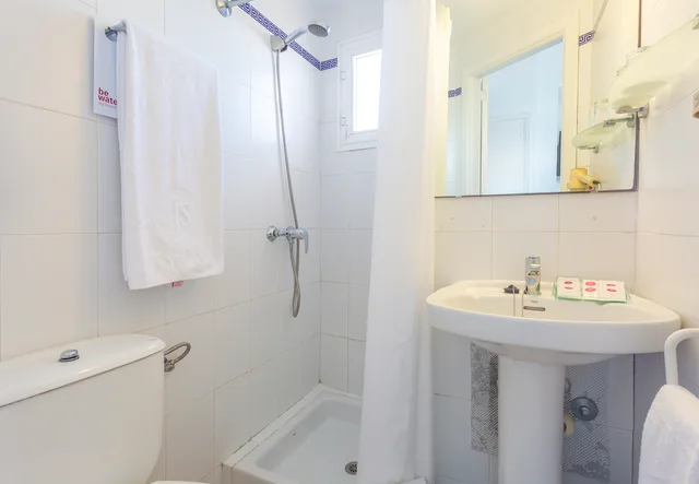 غرفة مفردة بشرفة، Js Horitzo Hotel 5/15