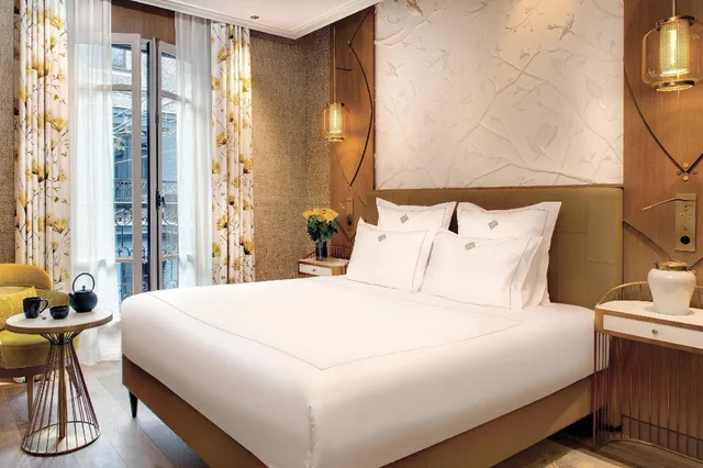 Privilege, Double Bed, Courtyard View, Le Demeure Montaigne 1/1