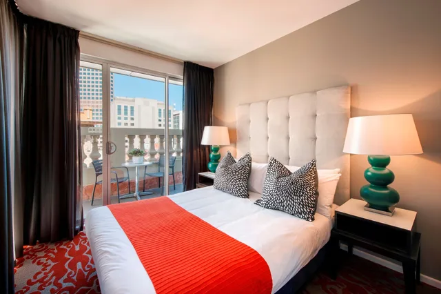 شقة تنفيذية بسرير كوين بشرفة بغرفة نوم واحدة، Miller Apartments Adelaide 1/4