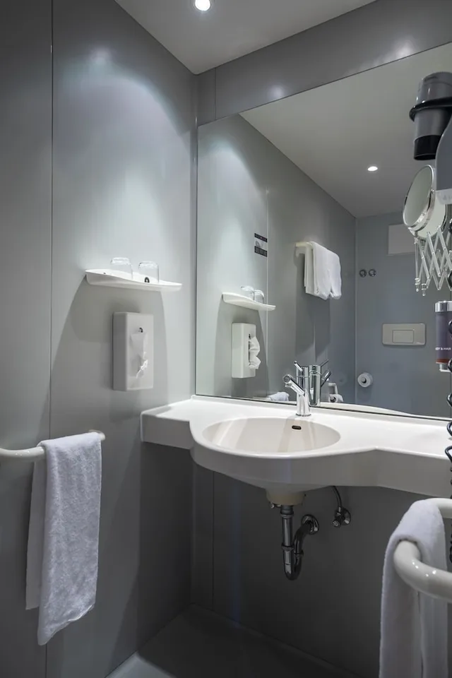 غرفة سوبيريور بسرير مزدوج، Hotel Luneburger Heide 7/8