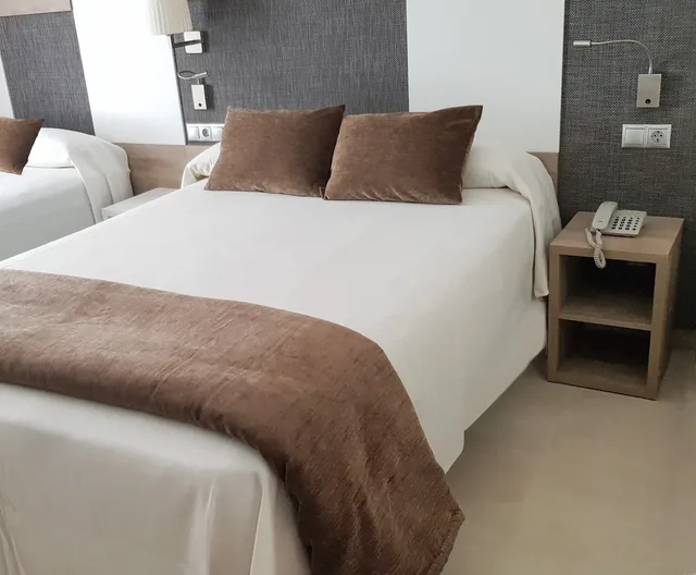 Standard room 1AD، Cesar Augustus 2/8