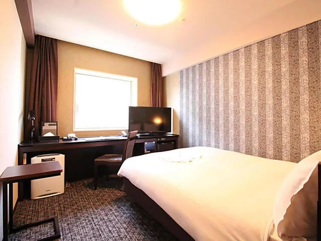 غرفة قياسية بسرير مزدوج للمدخنين، Richmond Hotel Kochi 2/2