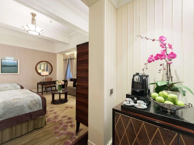 Executive, Twin Beds, FAIRMONT PEACE HOTEL 1/1