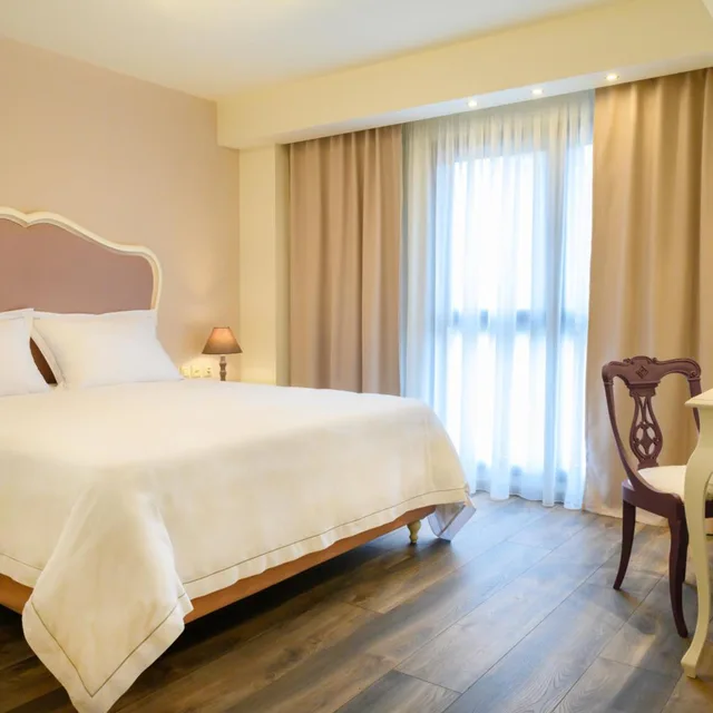 جناح عائلي ديلوكس، Emerald suites 1/6
