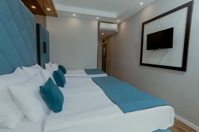 غرفة قياسية ثلاثية بثلاثة أسرّة، Nobel Gallery Hotel 3/5