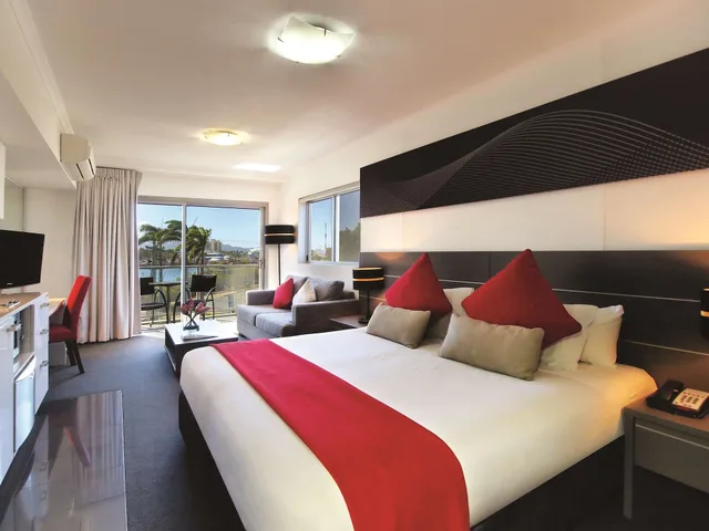 City, Studio, King Bed، Oaks Townsville Metropole Hotel 1/10