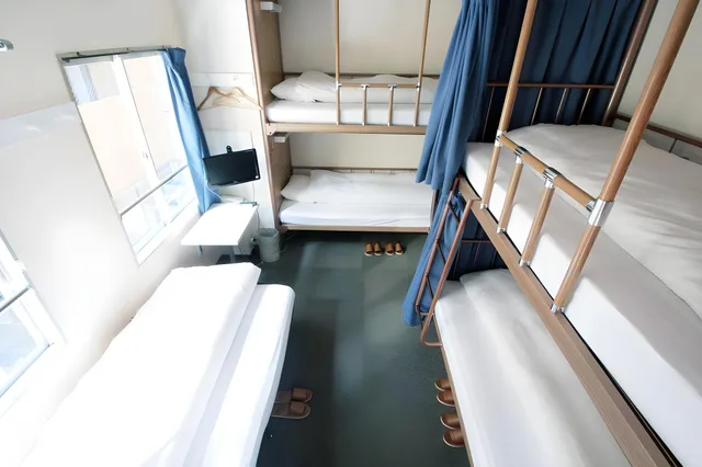 غرفة عائلية بـ5 غرف نوم، Sakura Hotel Jimbocho 1/1