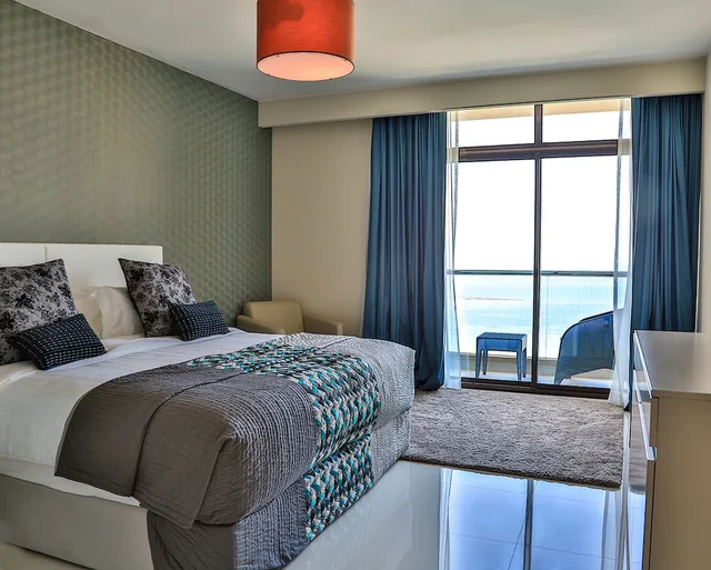 شقة بسرير كينج وسريرين منفصلين وسرير كوين بإطلالة على البحر بـ3 غرف نوم، Lagoona Beach Luxury Resort And Spa 3/6