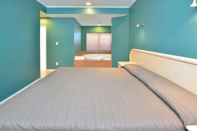 استوديو بسرير كينج بإطلالة على المدينة، Shoreline Motel 2/4