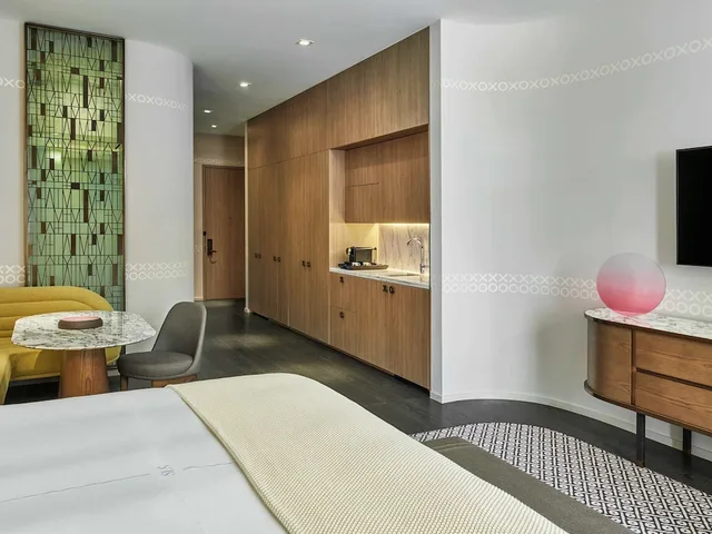 استوديو فاخر بسرير كينج، SLS LUX Brickell 1/4