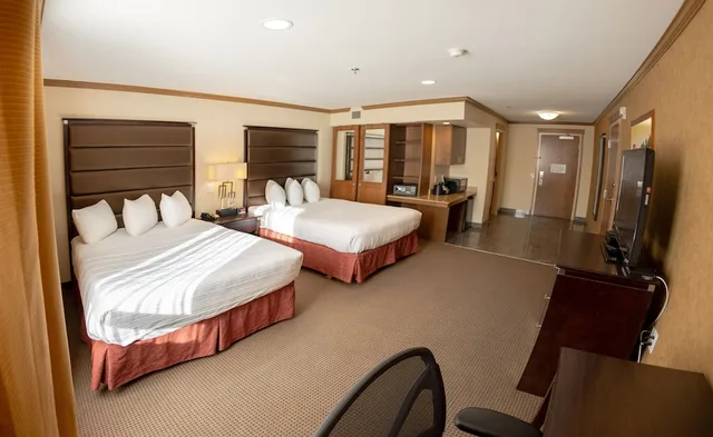 غرفة قياسية بسريرين كوين لذوي الإعاقة، Camrose Resort Casino Bw Premier Collection 3/5