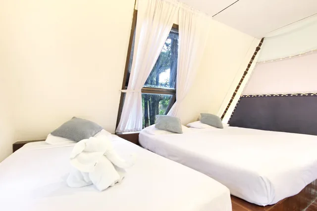 فيلا ديلوكس بسرير مزدوج وسريرين منفصلين، Rayong Chalet Resort 10/10