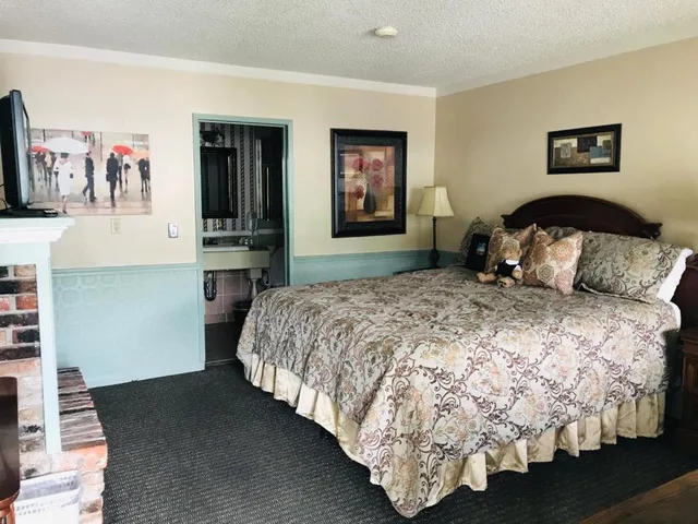 جناح سوبيريور بسرير كينج، Gunn House Hotel 1/2
