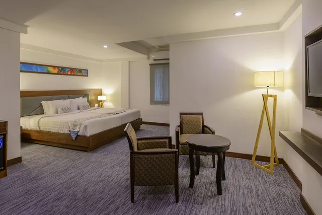 غرفة بريميوم بسرير كينج، HOTEL ZAKARIA INTERNATIONAL 8/9
