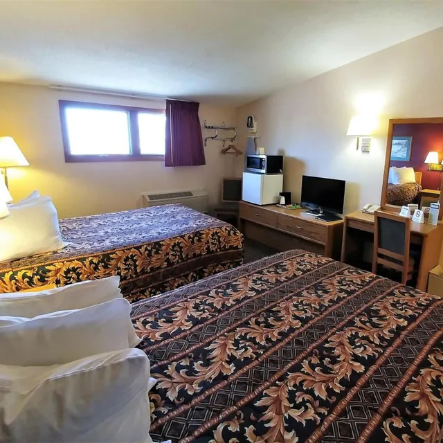 غرفة بسريرين مزدوجين، Red Carpet Inn 9/10