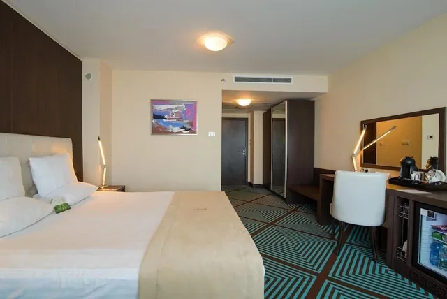 Wellness, Executive, Balcony, Executive Lounge Access، International Hotel Casino Tower Suites 1/5