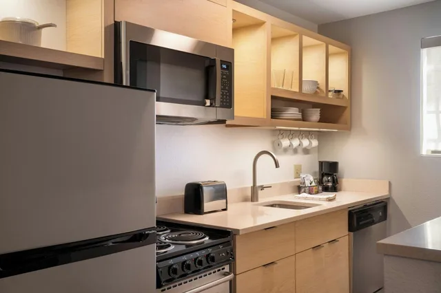 جناح بغرفتي نوم لذوي الإعاقة، TownePlace Suites Milpitas Silicon Valley 5/6