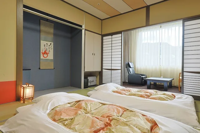 Japanese, Standard, 5 Futon Beds, Dogo-Kan 1/5