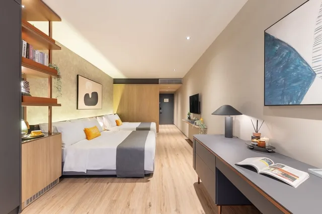 غرفة عائلية رباعية بسريرين كوين، Dash Living on Prat 3/6