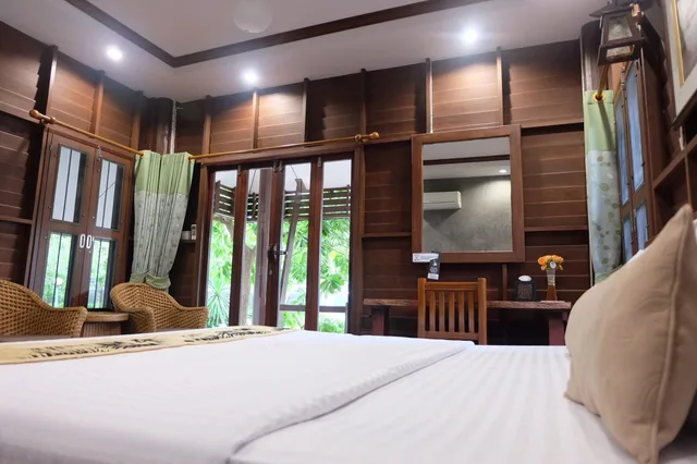 غرفة قياسية بسرير كوين، Ruen Purksa Resort 1/3