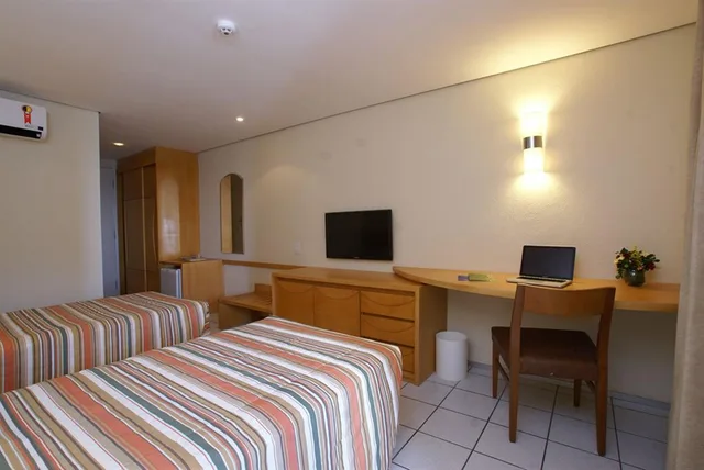 Standard, Double Bed, Hotel Diogo 2/5
