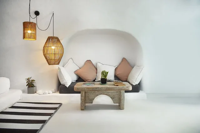 Cave, Interior, Superior, Double Bed, Caldera View, Plunge Pool، Sophia Oia Villa 1/1