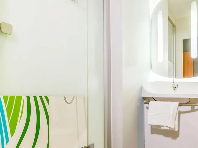 غرفة عائلية رباعية، Ibis Budget Saint Martin De Crau Porte De Camargue 4/6