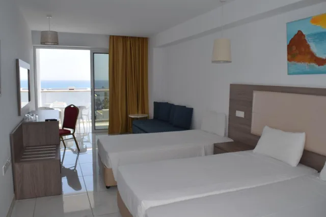 غرفة عائلية، Corfu 10/10
