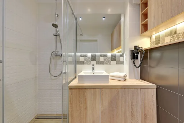 شقة ديلوكس بسرير مزدوج بشرفة بغرفة نوم واحدة مع أريكة، Apartinfo Angielska Grobla Apartments 3/5