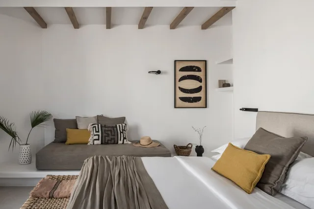 جناح جونيور، A Hotel Mykonos 1/3