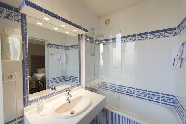 غرفة قياسية بسرير مزدوج، Hotel Bristol 7/9