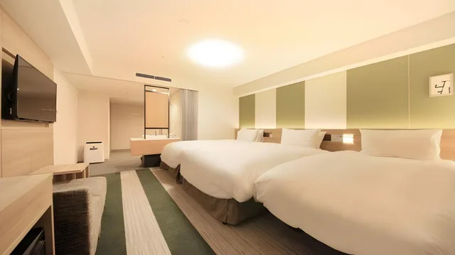 غرفة سوبيريور بثلاثة أسرّة للمدخنين، Richmond Hotel Tenjin Nishidori 1/2