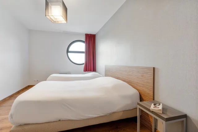 Superior, Apartment, 1 Single and 2 Double Beds، Zenitude Hotel-Residences Nantes Metropole 4/6