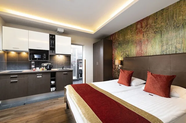 غرفة سوبيريور بسرير مزدوج، Opera Garden Hotel & Apartments 1/3