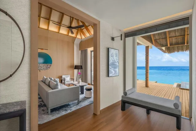 1 Bedroom, Villa, King Bed, Ocean View, Sofa, Over Water Pool، JW Marriott Maldives Kaafu Atoll Island Resort 1/2