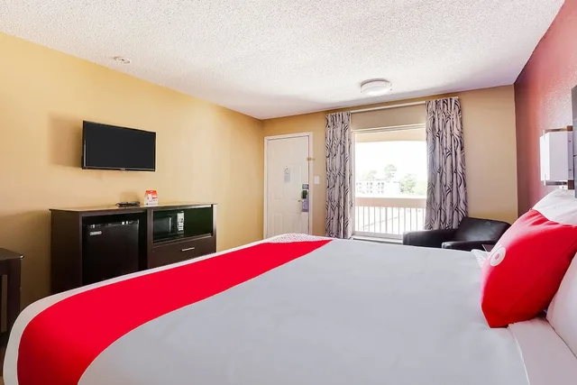 غرفة بسرير كوين، Hotel Tyler Northwest Mineola Hwy 3/6