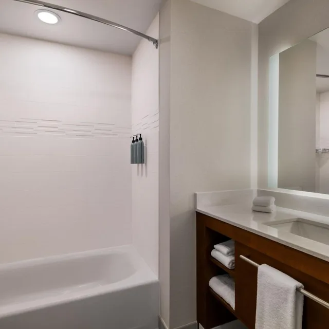 استوديو بسريرين كوين مع أريكة لذوي الإعاقة، Residence Inn Panama City Beach Pier Park 2/4