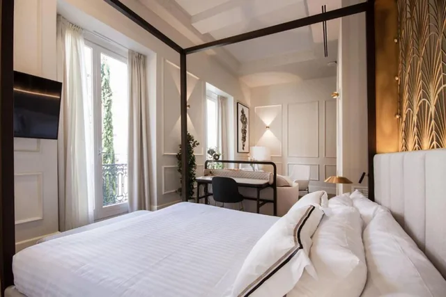 جناح جونيور، MYR Palacio Vallier 1/4