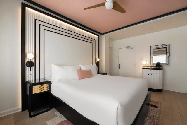 غرفة ديلوكس مفردة بسرير كوين، Eurostars Winter Haven 9/10