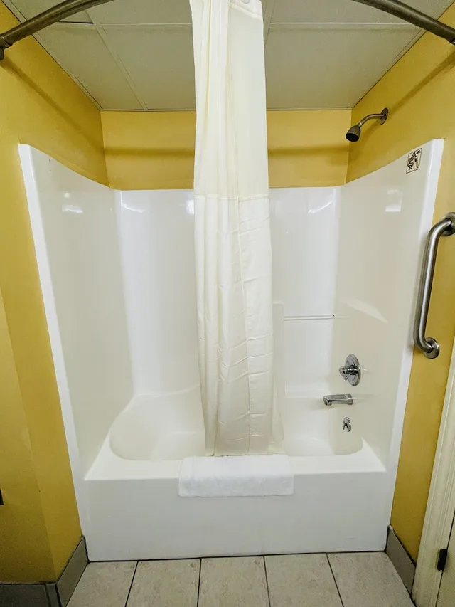 غرفة قياسية بسريرين كوين، Mountain Inn and Suites Dunlap 8/8