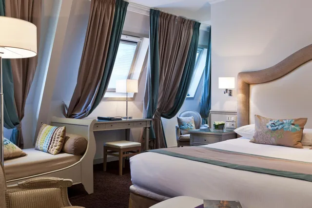 Castle, Deluxe, Double or Twin Bed، Chateau Jeanne & the Forest - Chateau de Montvillargenne 3/4